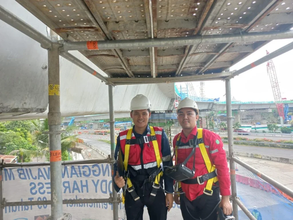 Pengamatan Struktur Audit